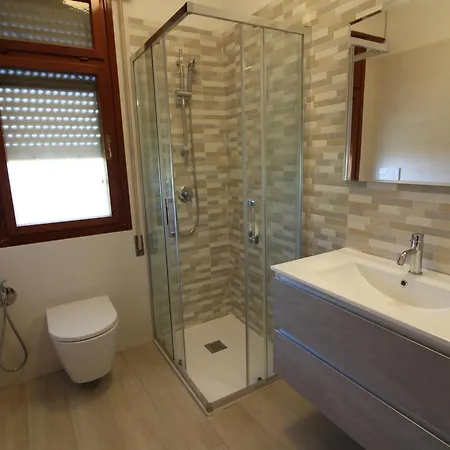 Apartament Tartana *